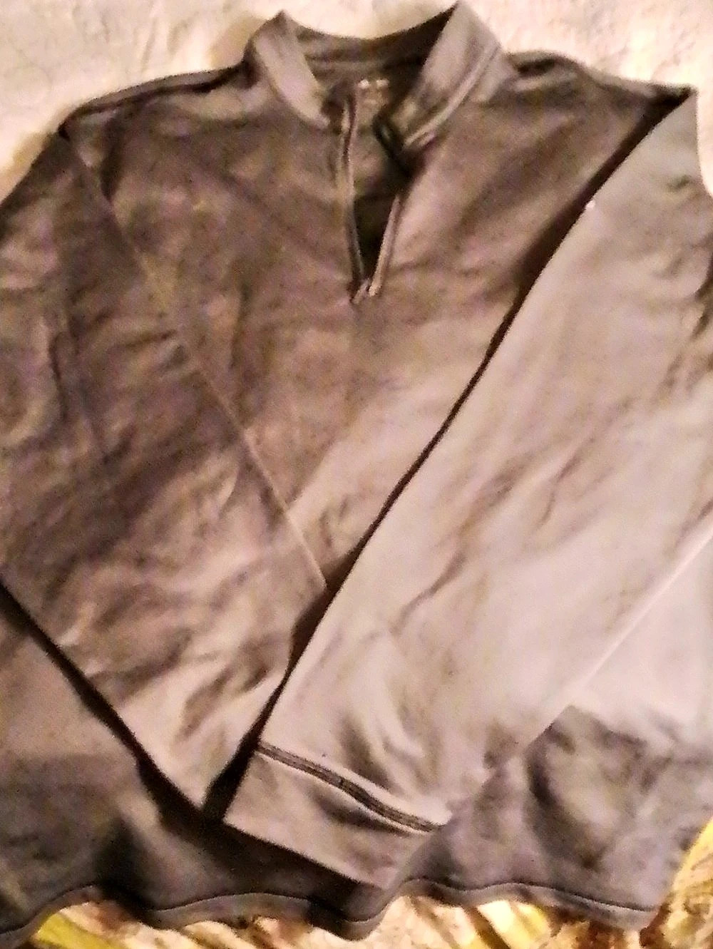 addidas Men's Gray & Black Quarter-Zip Size Large Like New